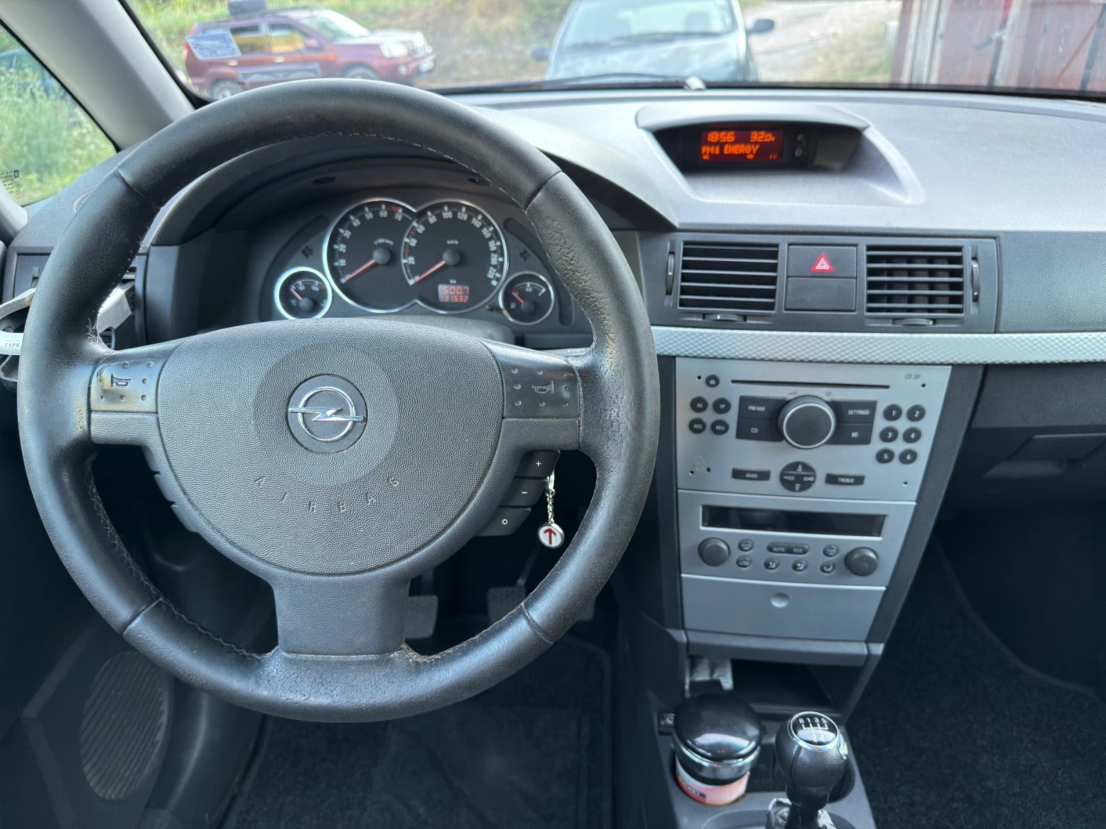 Opel Meriva 1.4 LPG ITALIA  - изображение 10