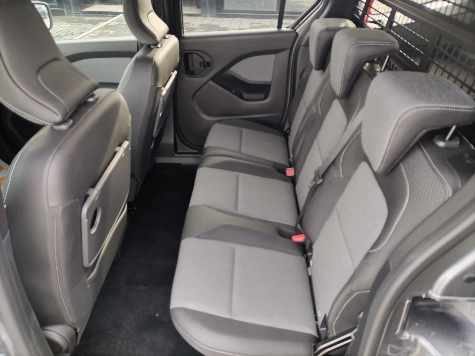 Renault Kangoo 1.3Tce 130 EDC/ N1 (4+ 1). | Mobile.bg   14