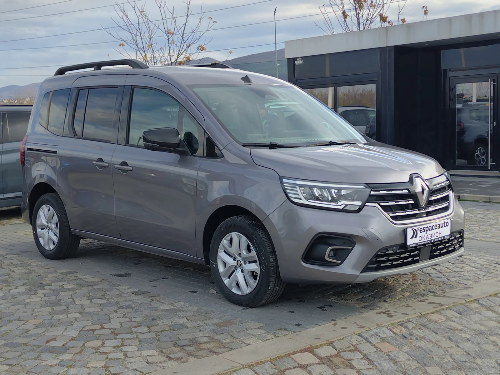 Renault Kangoo 1.3Tce 130 EDC/ N1 (4+ 1)м. - изображение 3