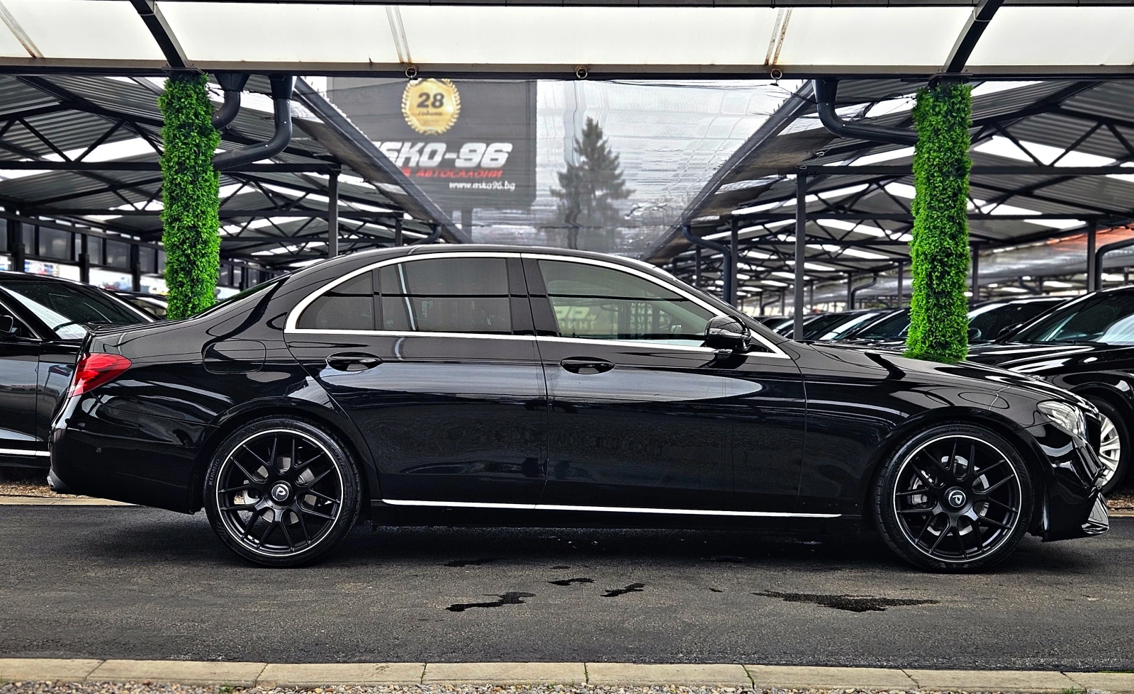 Mercedes-Benz E 220 AMG/9G/DIGI/GERMANY/360CAM/PNO//CAR PLAY/LIZ | Mobile.bg   4