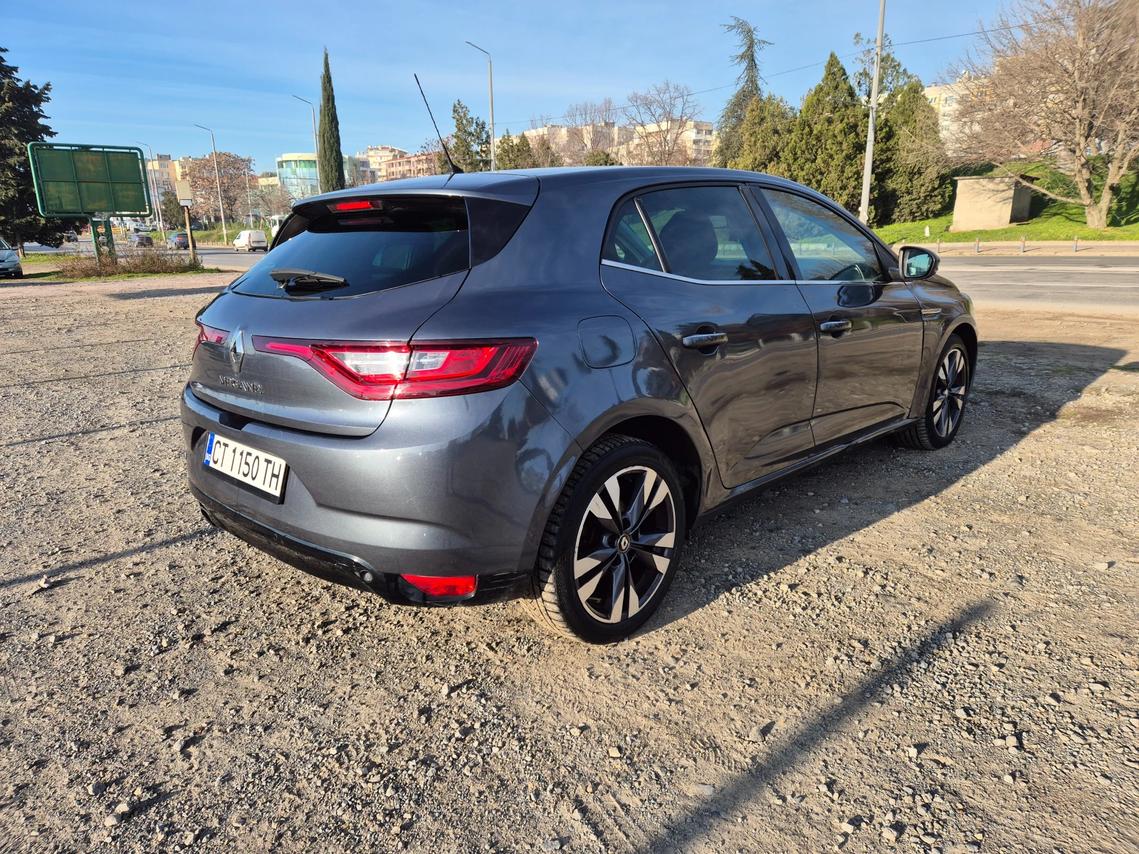 Renault Megane 1.5DCI Автомат - изображение 5
