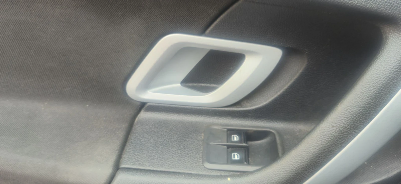Skoda Fabia 1.9, снимка 9 - Автомобили и джипове - 55003181
