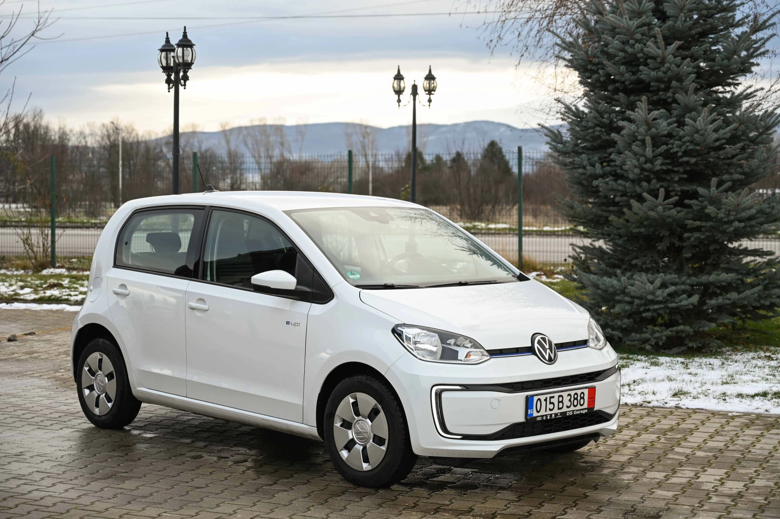 VW Up E-UP* 36.8KW* Germany - изображение 2