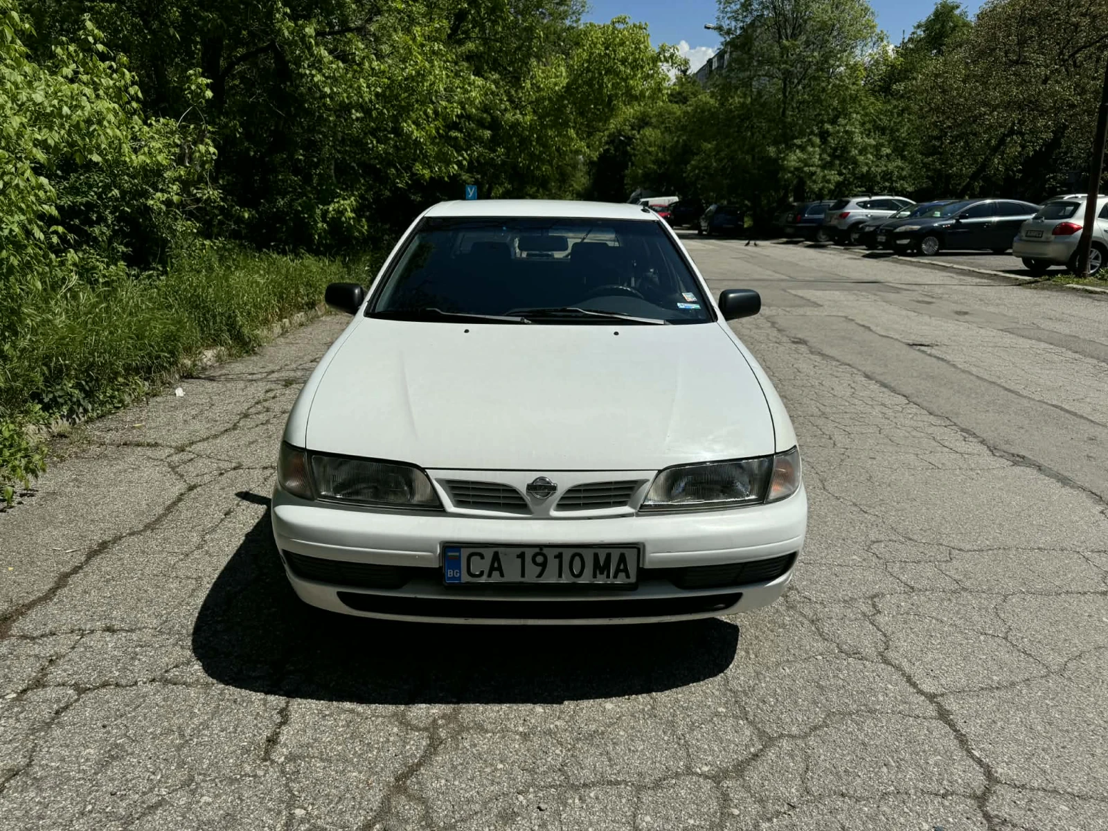 Nissan Almera, снимка 2 - Автомобили и джипове - 53818160