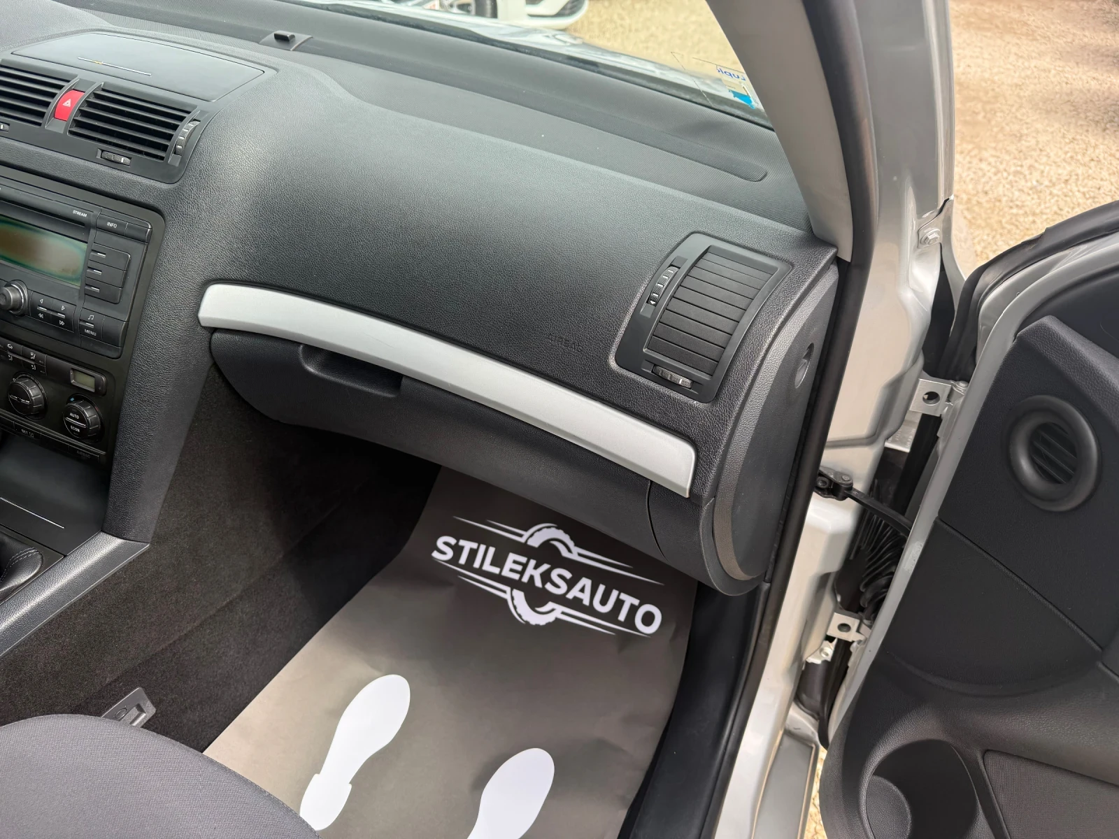 Skoda Octavia 1.9 TDI -Италия, снимка 12 - Автомобили и джипове - 54048199