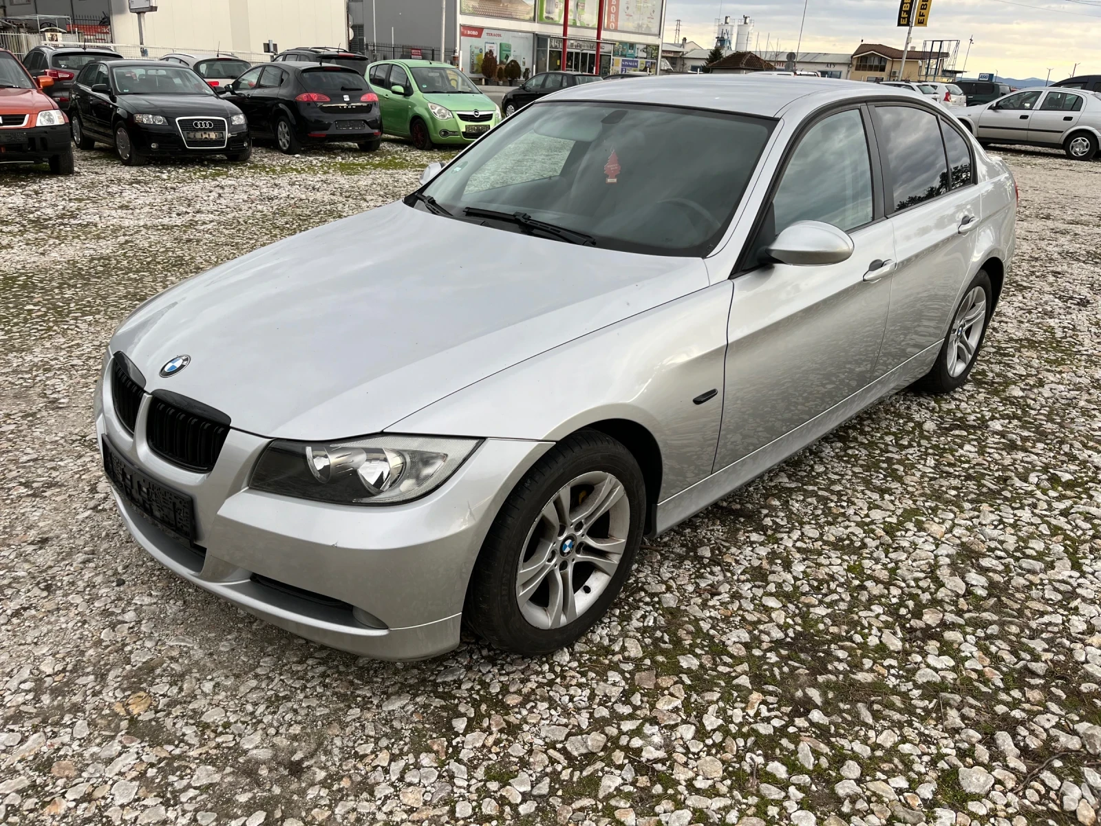 BMW 320 i газов инжекцион | Auto.bg — изображение 1