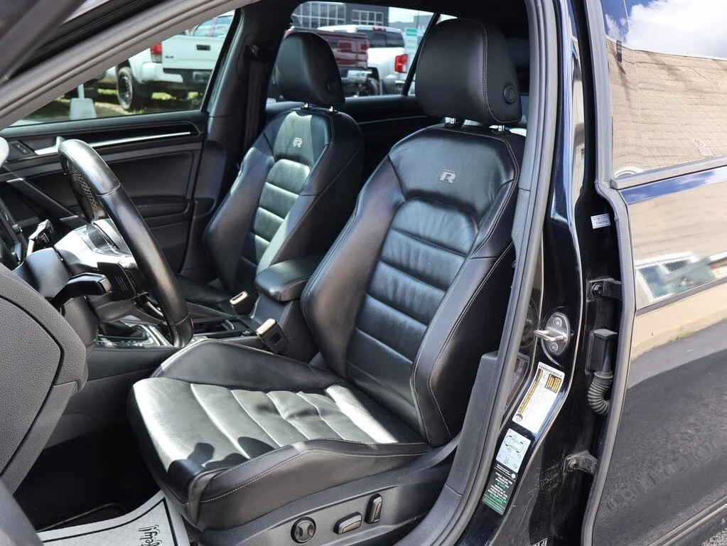 VW Golf R Perf. 4motion * Tuning * АвтоКредит* (ЦЕНА ДО БГ, снимка 11 - Автомобили и джипове - 54152479