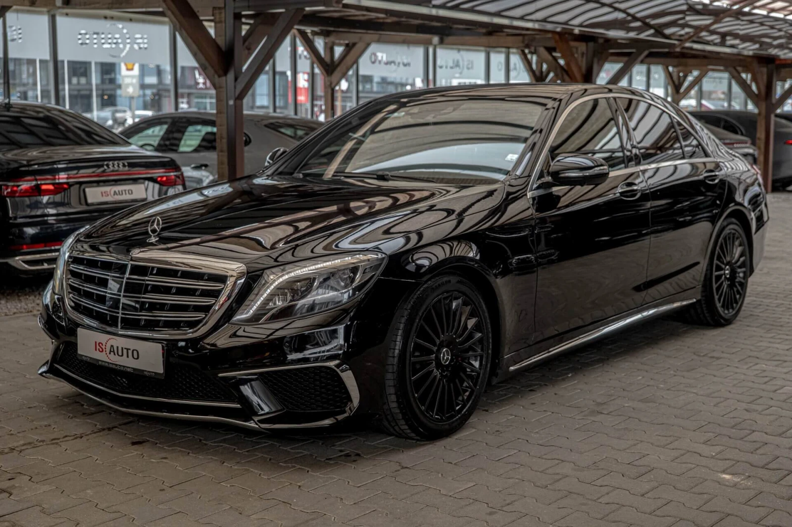 Mercedes-Benz S 350 AMG/4Matic/Burmester/Обдухване/Камера 360/Distroni, снимка 3 - Автомобили и джипове - 54222534