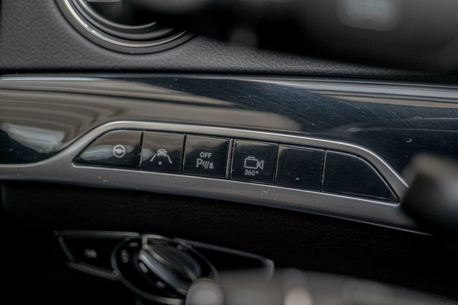 Mercedes-Benz S 350 AMG/4Matic/Burmester/Обдухване/Камера 360/Distroni, снимка 13 - Автомобили и джипове - 54222534