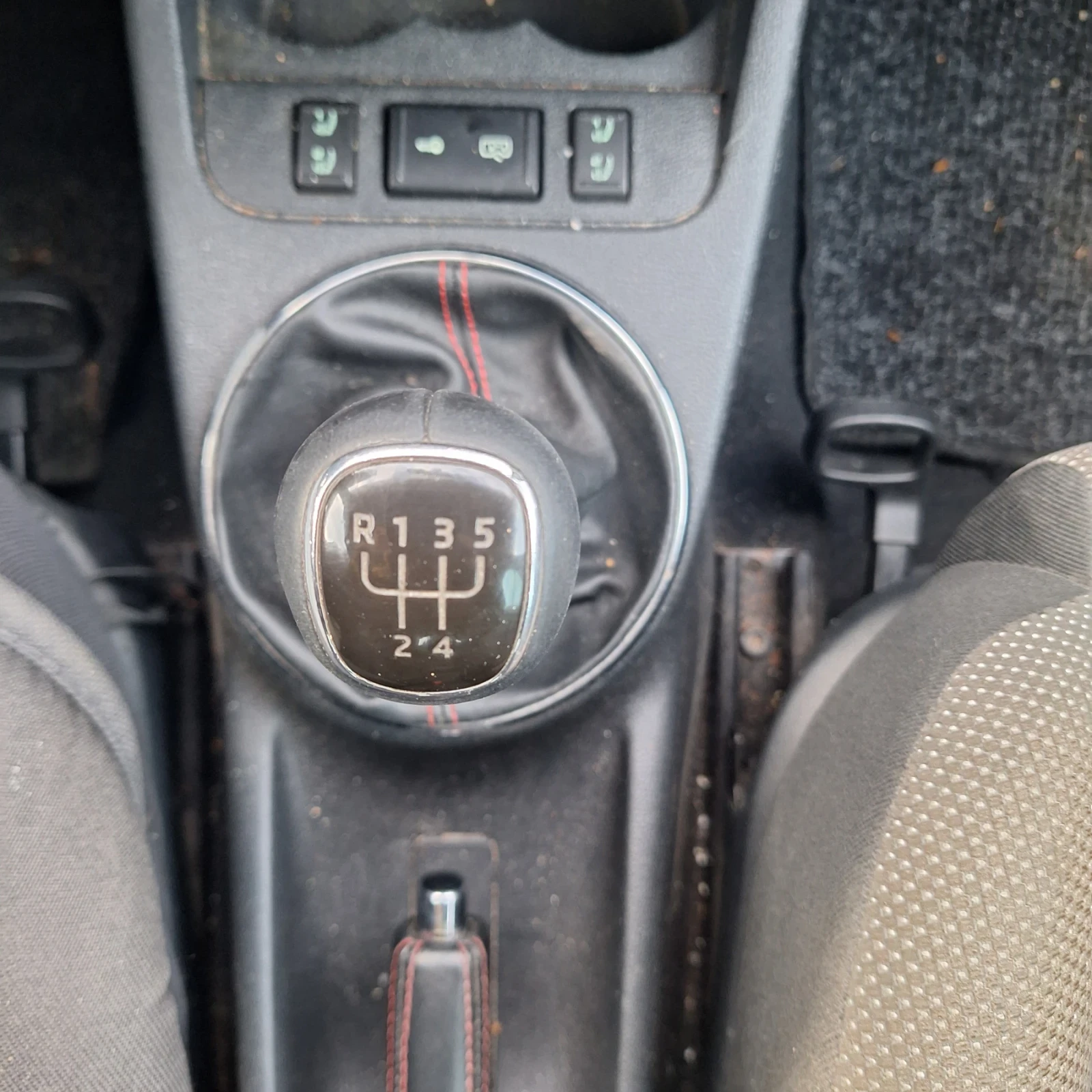 Skoda Roomster, снимка 9 - Автомобили и джипове - 54452807