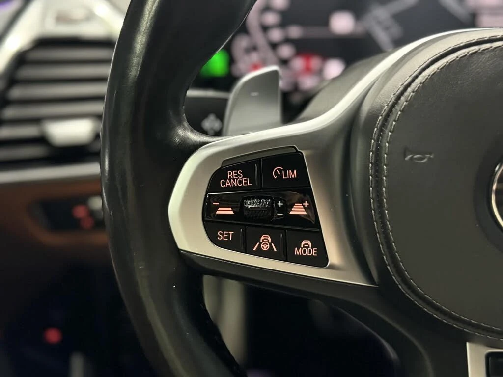 BMW M8 M850i * 360 * HUD * АвтоКредит * (ЦЕНА ДО БГ), снимка 8 - Автомобили и джипове - 55590427