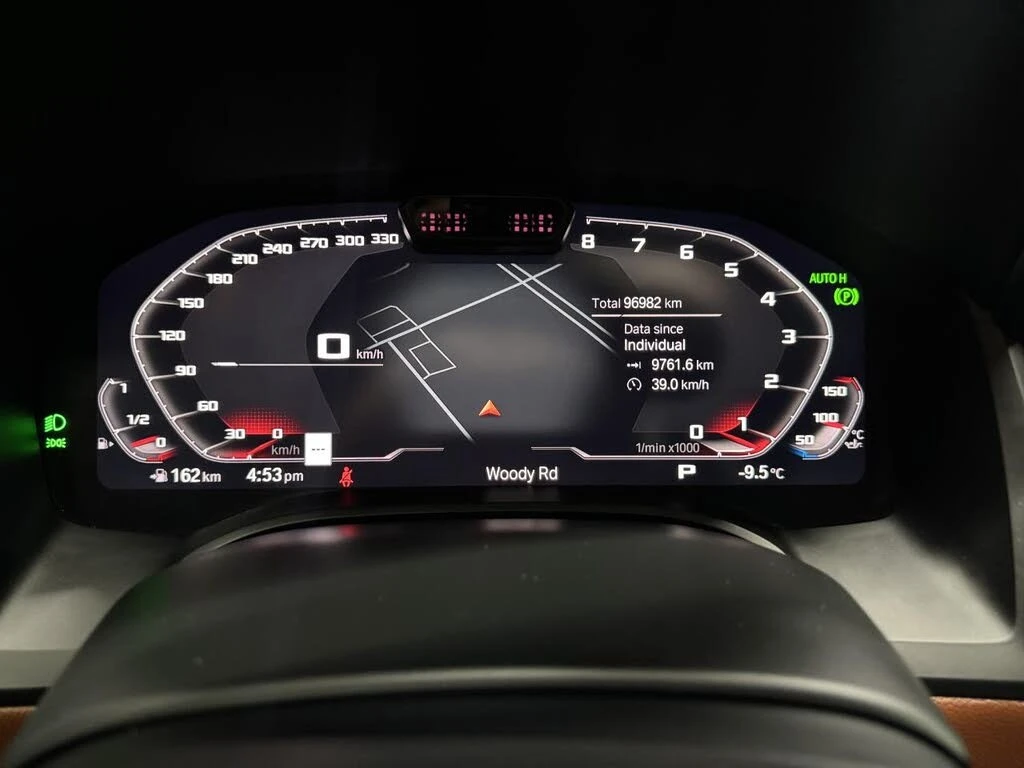 BMW M8 M850i * 360 * HUD * АвтоКредит * (ЦЕНА ДО БГ), снимка 10 - Автомобили и джипове - 55590427