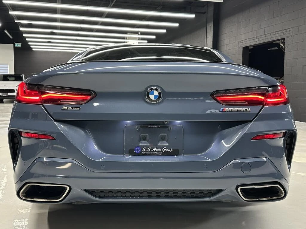 BMW M8 M850i * 360 * HUD * АвтоКредит * (ЦЕНА ДО БГ), снимка 3 - Автомобили и джипове - 55590427