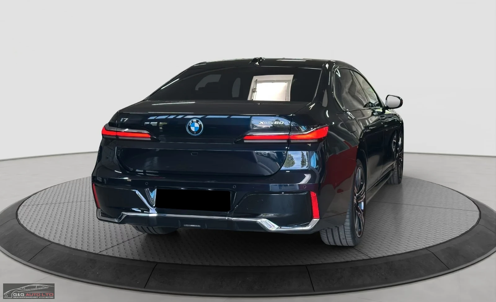 BMW i7 xDRV60/544HP/M-SPORT/EXEC.LOUN/B&W/TV/360/LED/345h, снимка 4 - Автомобили и джипове - 56311697