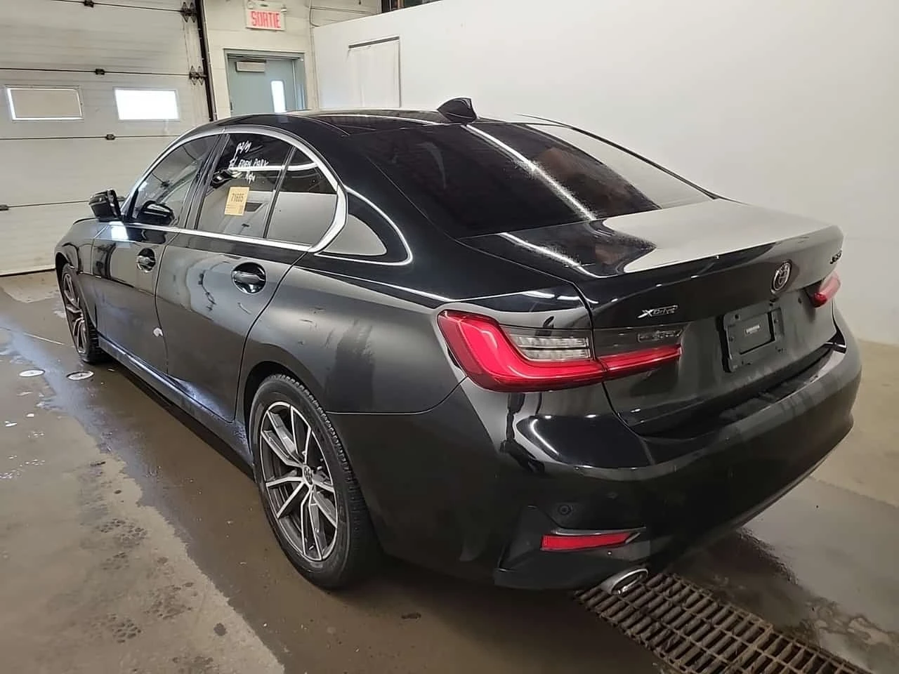 BMW 330 * 330I XDRIVE * CARFAX *  | Mobile.bg � ����������� 5
