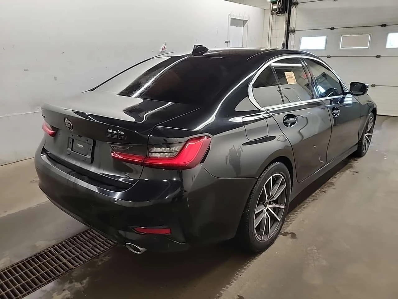 BMW 330 * 330I XDRIVE * CARFAX *  | Mobile.bg � ����������� 3