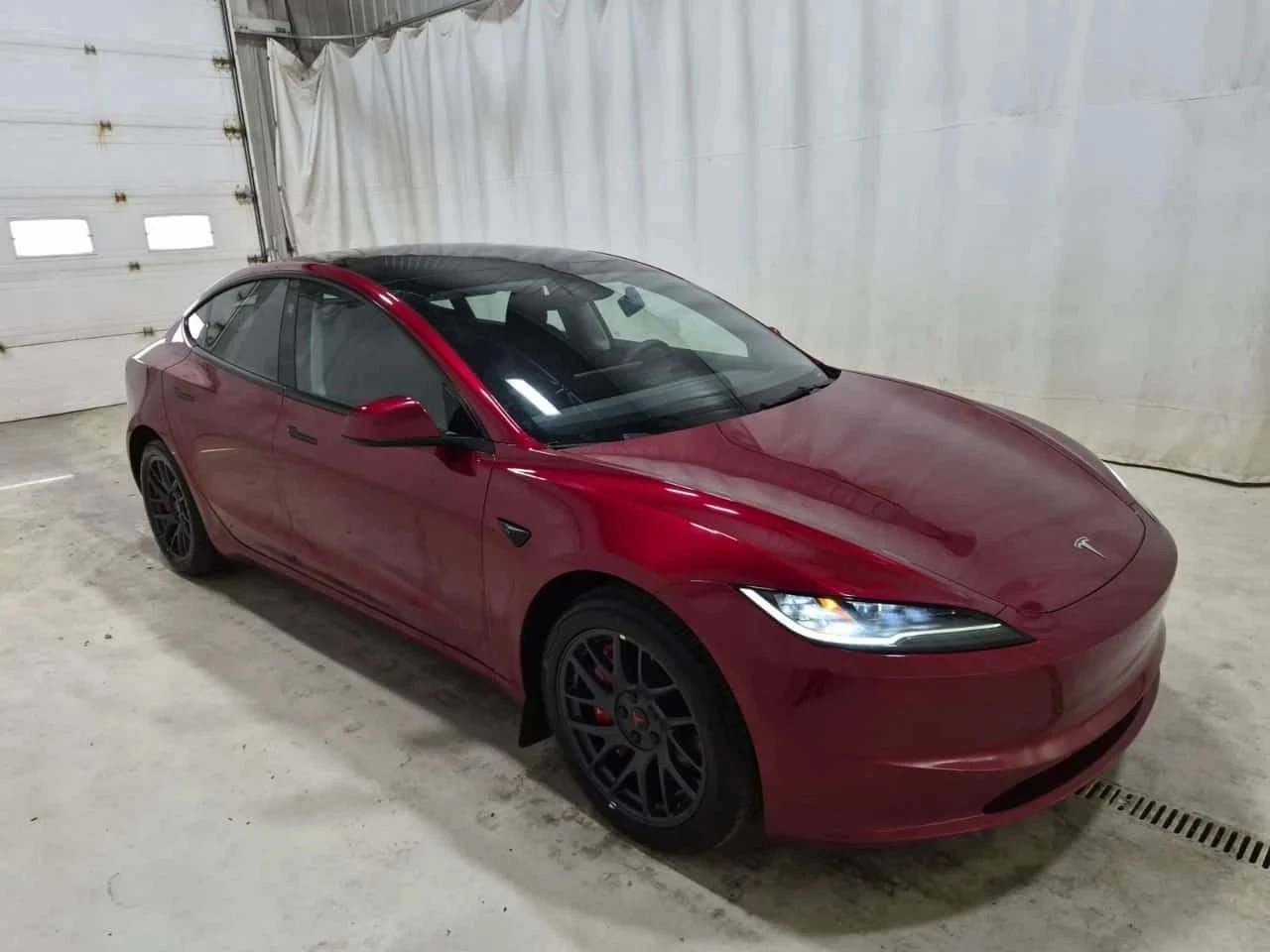 Tesla Model 3, снимка 3 - Автомобили и джипове - 56714948