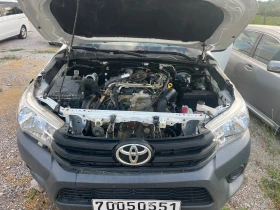 Toyota Hilux 2.4 2 броя, снимка 14
