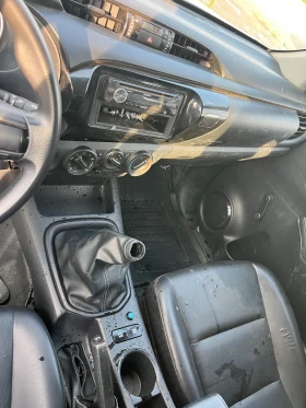 Toyota Hilux 2.4 2 броя, снимка 10