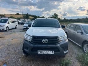 Toyota Hilux 2.4 2 броя, снимка 1