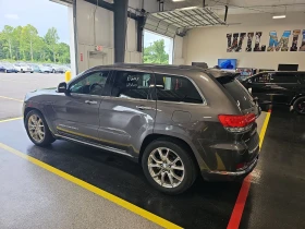 Jeep Grand cherokee SUMMIT* 8ZF* DIGITAL* DISTRO* PANO* ОБДУХ* HARMAN* - 22800 лв. - 40193079 5