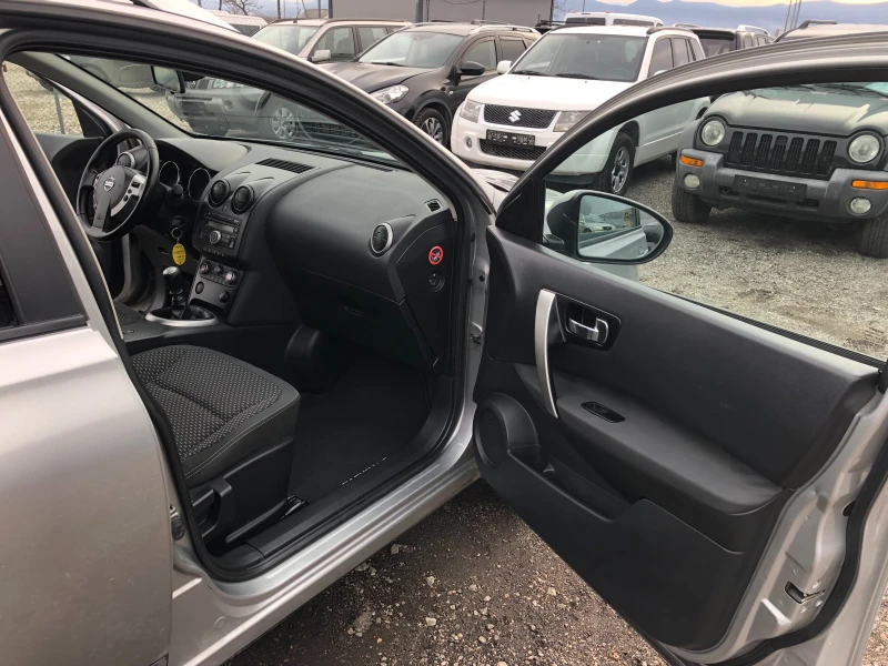 Nissan Qashqai 1.5 DCI ITALIA PANORAMA, снимка 15 - Автомобили и джипове - 48591526