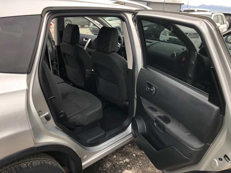 Nissan Qashqai 1.5 DCI ITALIA PANORAMA, снимка 14 - Автомобили и джипове - 48591526