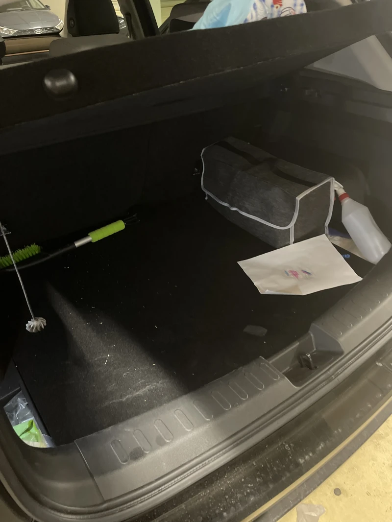 Haval Jolion, снимка 14 - Автомобили и джипове - 52931164