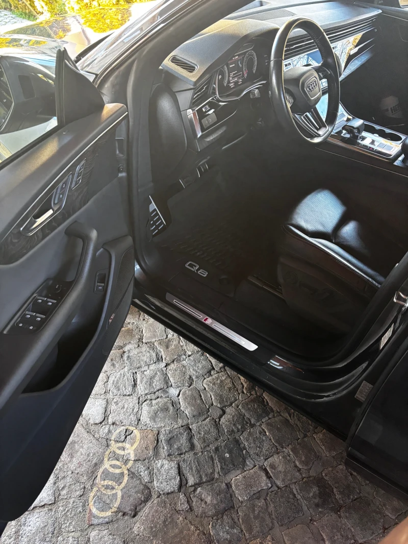 Audi Q8 TFSI, снимка 11 - Автомобили и джипове - 53169337