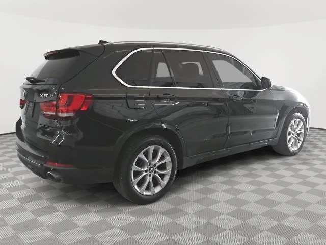 BMW X5 LUXURY* LINE* 35i* ДИСТРОНИК* МАСАЖ* ПОДГРЕВ* КАМЕ, снимка 3 - Автомобили и джипове - 48463280