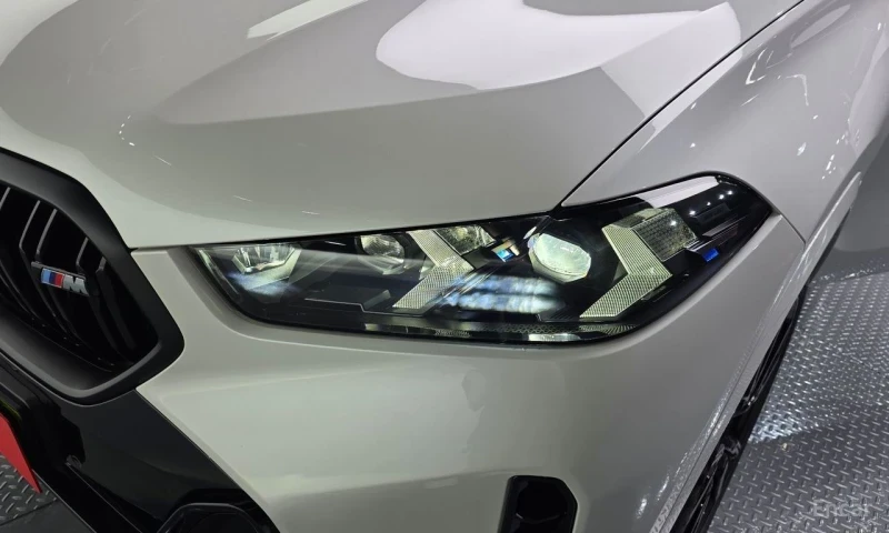 BMW X6 ОБДУХВАНЕ * ДИСТРОНИК * HEAD-UP * B&W * , снимка 13 - Автомобили и джипове - 55342415