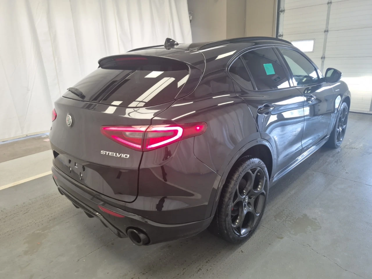 Alfa Romeo Stelvio Veloce* CARFAX* АВТОФИНАНС* БЕЗ ПЪРВОНАЧАЛНА ВНОСК - изображение 3