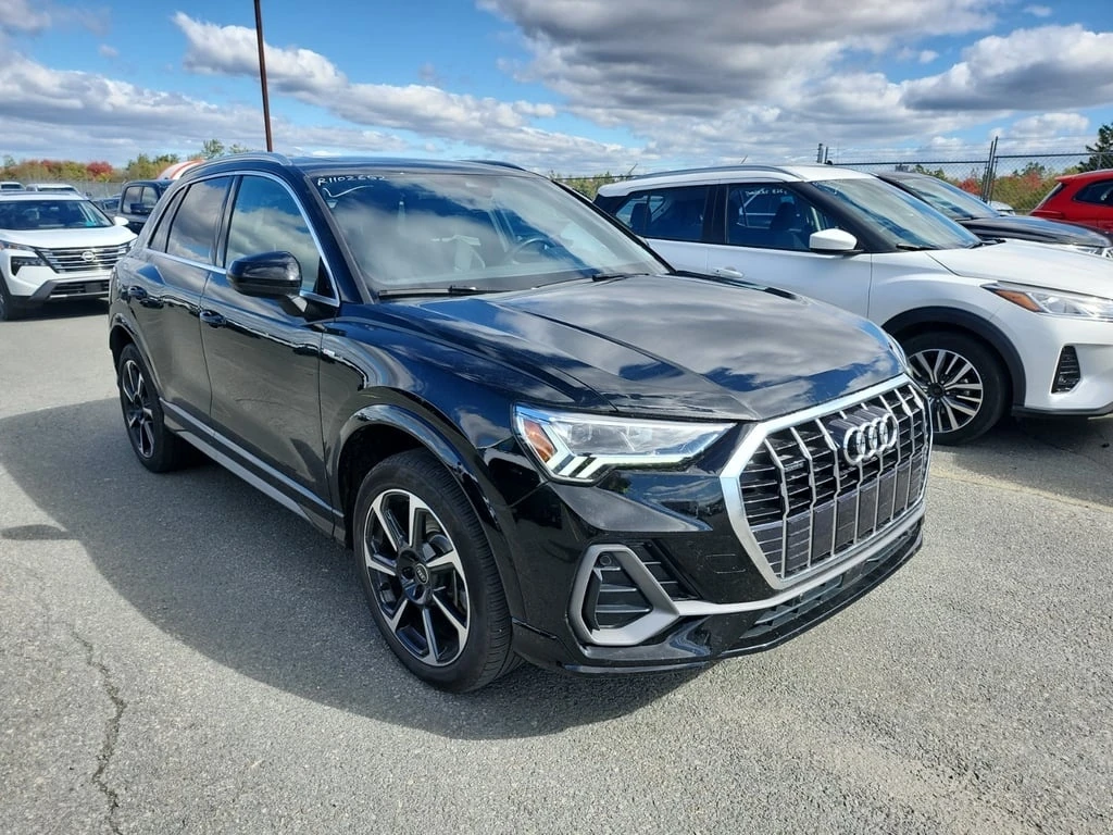 Audi Q3 * PROGRESSIV * CARFAX * БЕЗ ПЪРВОНАЧАЛНА ВНОСКА - изображение 2