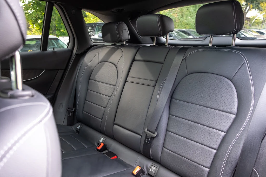 Mercedes-Benz GLC 300 4matic * CARFAX * АвтоКредит * (ЦЕНА ДО БГ) - изображение 9