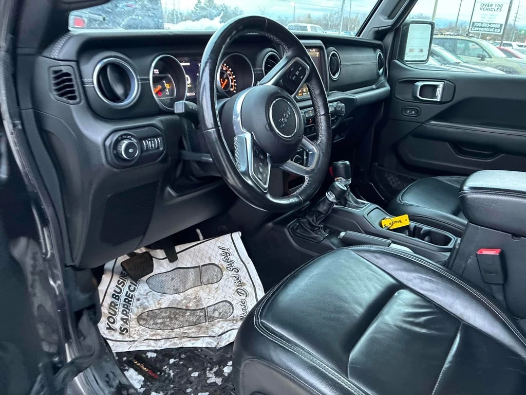 Jeep Wrangler 2018 Sahara * CARFAX * БЕЗ ПЪРВОНАЧАЛНА ВНОСКА - изображение 7