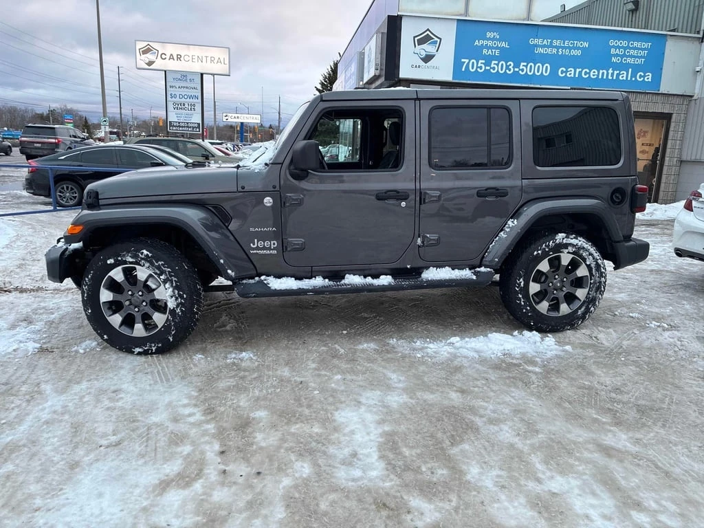 Jeep Wrangler 2018 Sahara * CARFAX * БЕЗ ПЪРВОНАЧАЛНА ВНОСКА - изображение 3