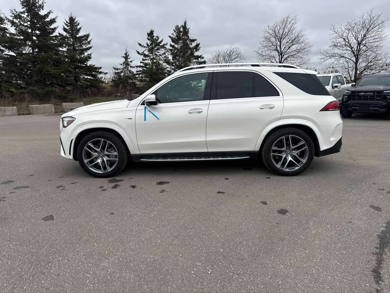Mercedes-Benz GLE 53 4MATIC /DISTRONIC/360/BURMESTER/HUD, снимка 2 - Автомобили и джипове - 54060663
