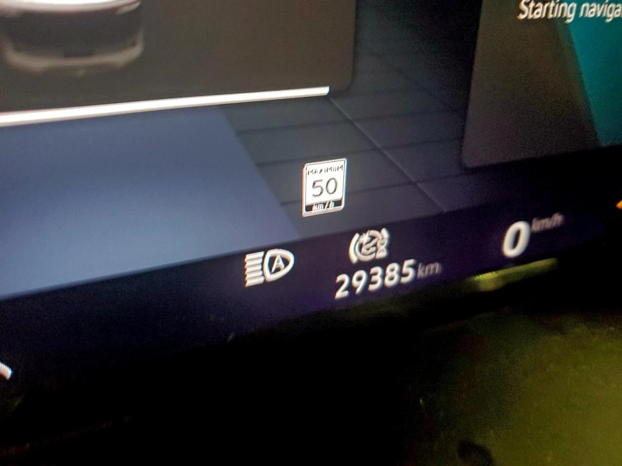 VW Atlas SEL Premium R-Line 4MOTION, снимка 9 - Автомобили и джипове - 54174194