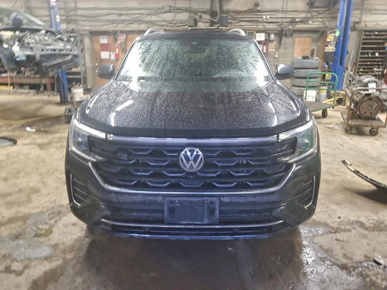 VW Atlas SEL Premium R-Line 4MOTION, снимка 5 - Автомобили и джипове - 54174194