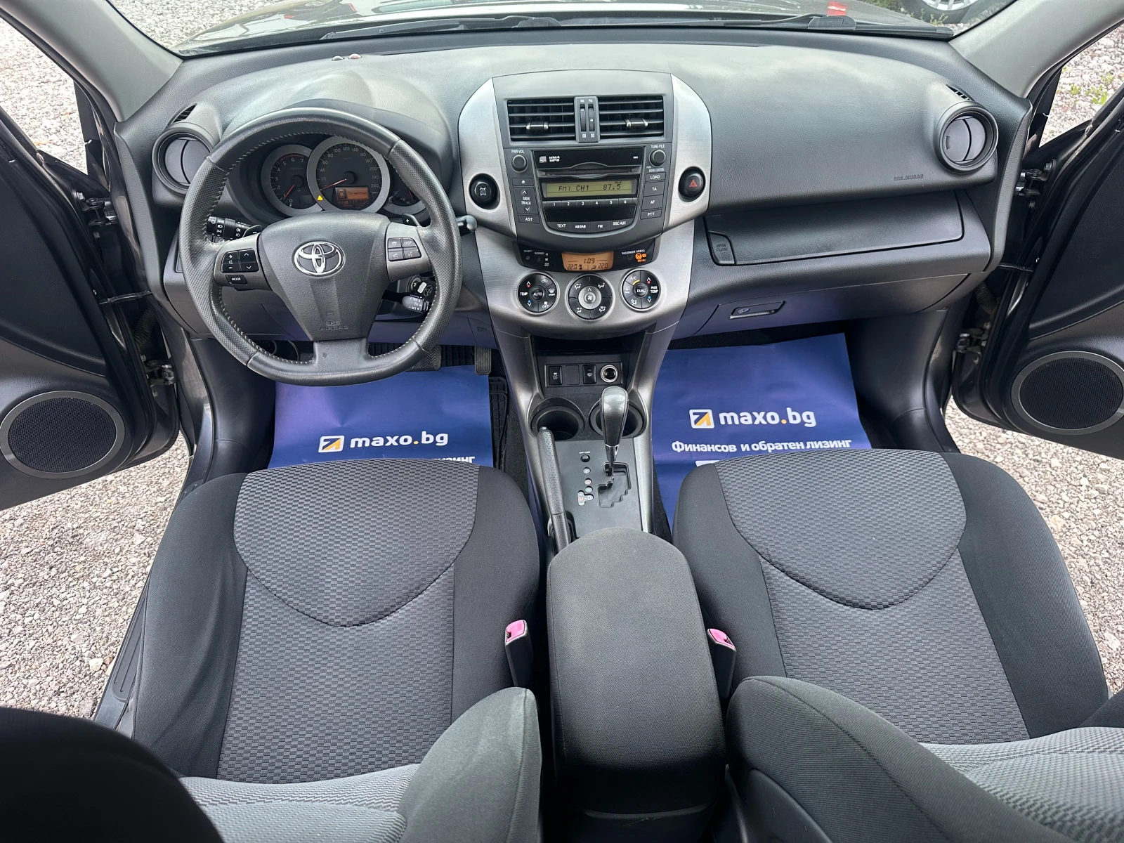 Toyota Rav4 2.2D-CAT 150kc AUTOMAT FACE, снимка 10 - Автомобили и джипове - 54415239