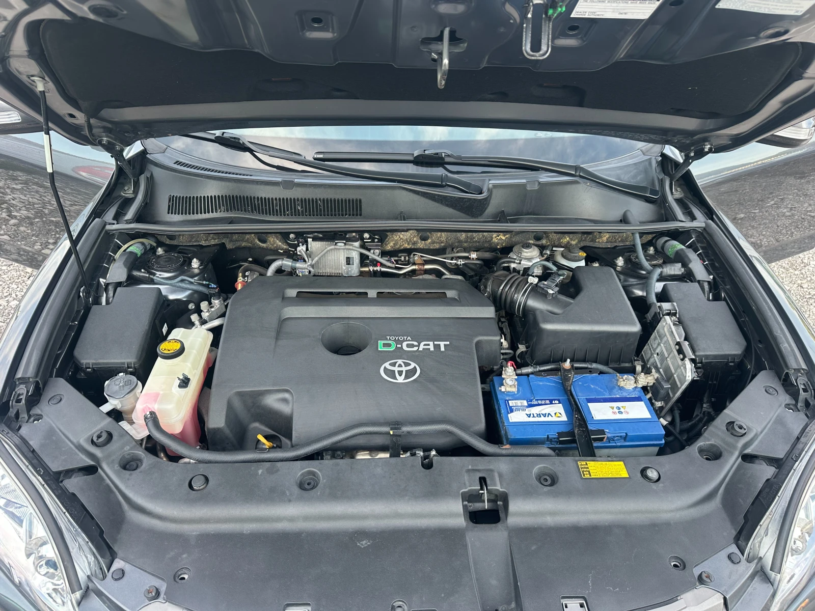 Toyota Rav4 2.2D-CAT 150kc AUTOMAT FACE, снимка 16 - Автомобили и джипове - 54415239