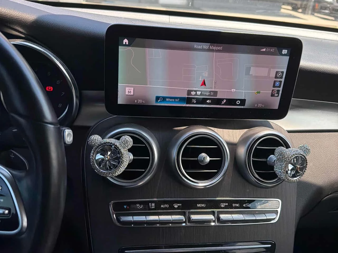 Mercedes-Benz GLC 300 4MATIC/360/ПАНОРАМА/ПОДГРЕВИ, снимка 9 - Автомобили и джипове - 54839314