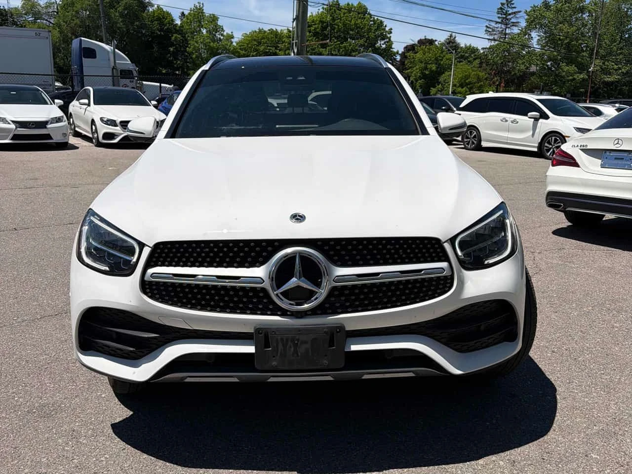 Mercedes-Benz GLC 300 4MATIC/360/ПАНОРАМА/ПОДГРЕВИ, снимка 2 - Автомобили и джипове - 54839314