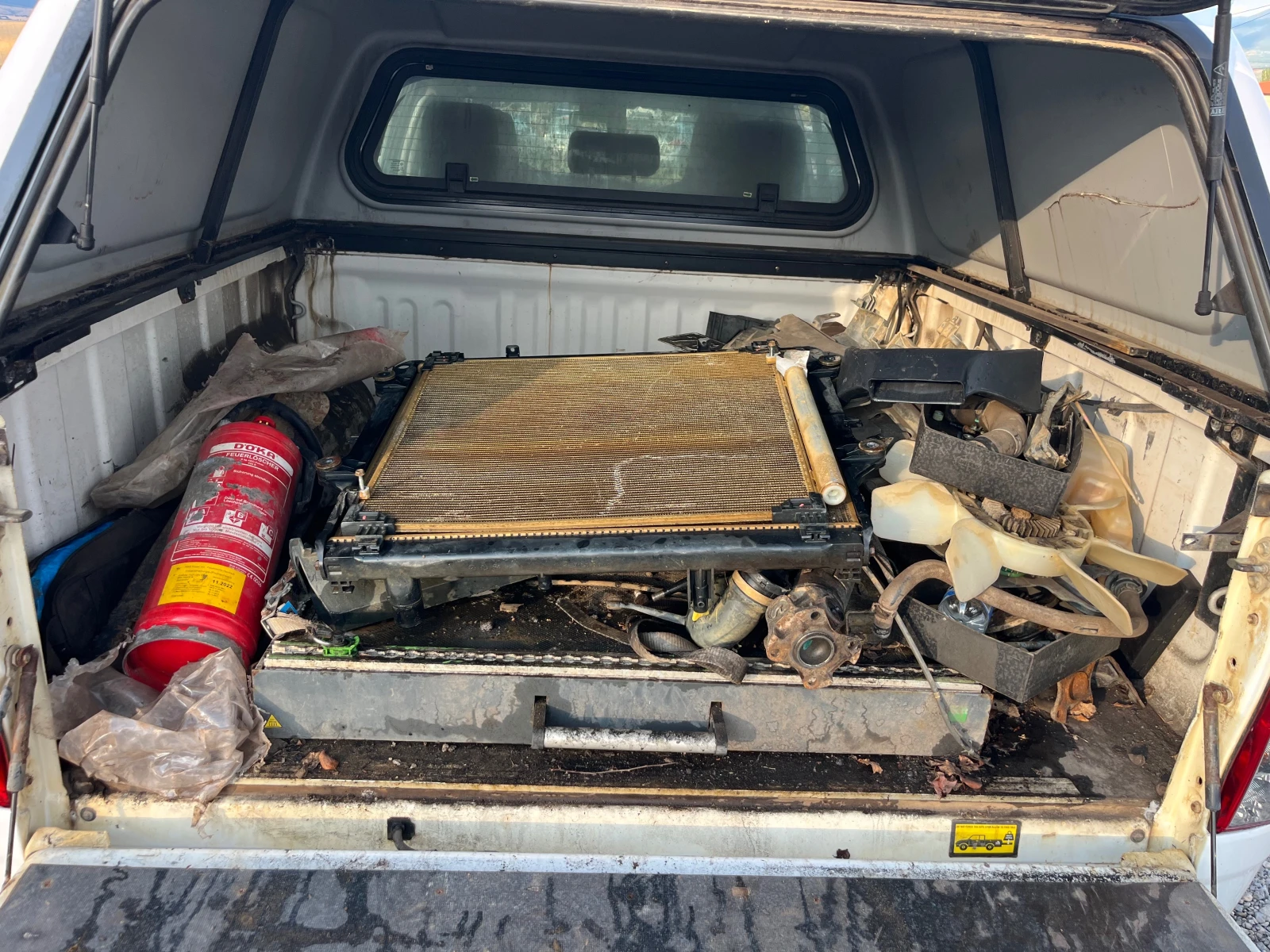 Toyota Hilux 2.4 2 ���� | Mobile.bg � ����������� 12