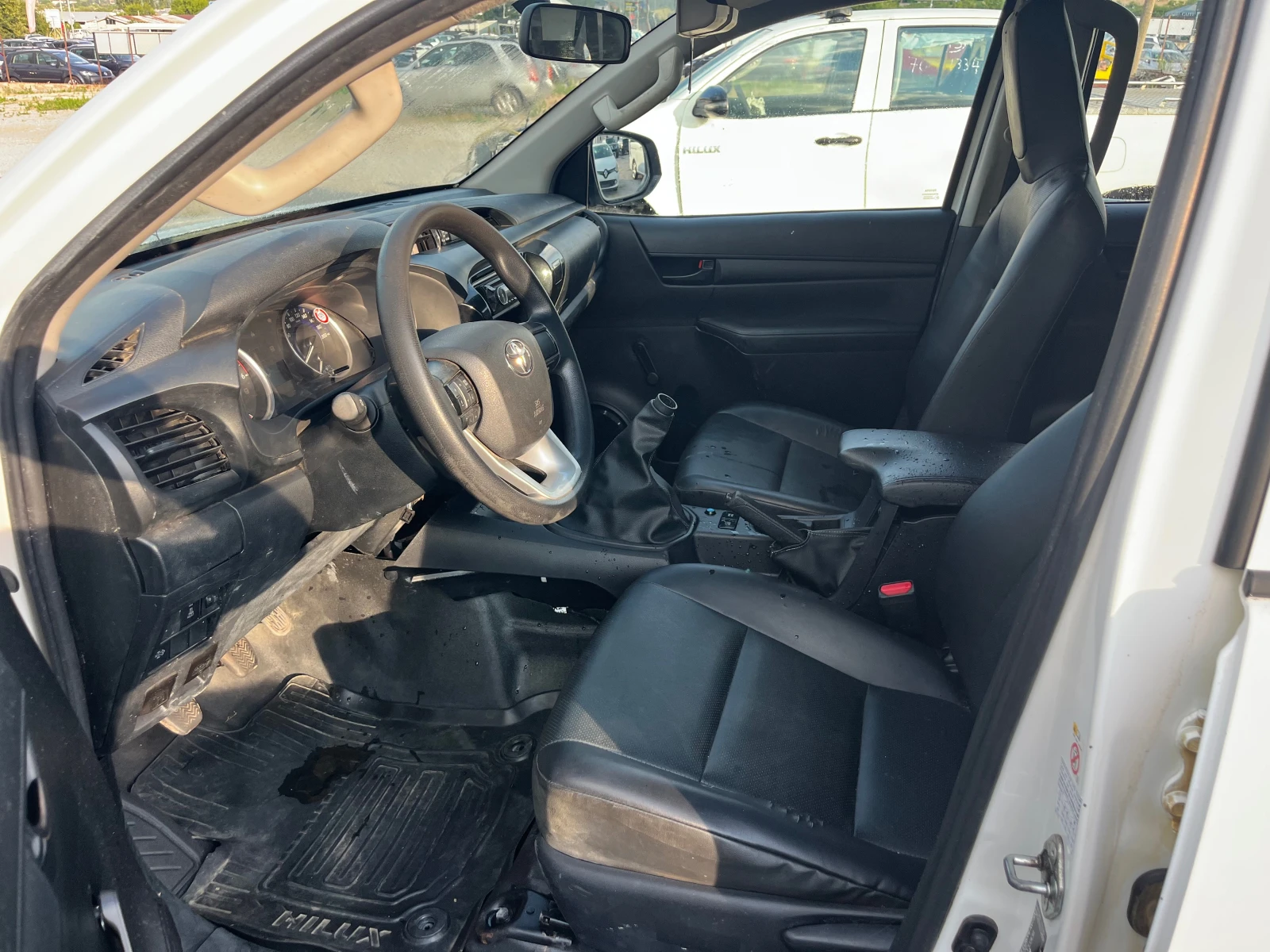 Toyota Hilux 2.4 2 ���� | Mobile.bg � ����������� 8