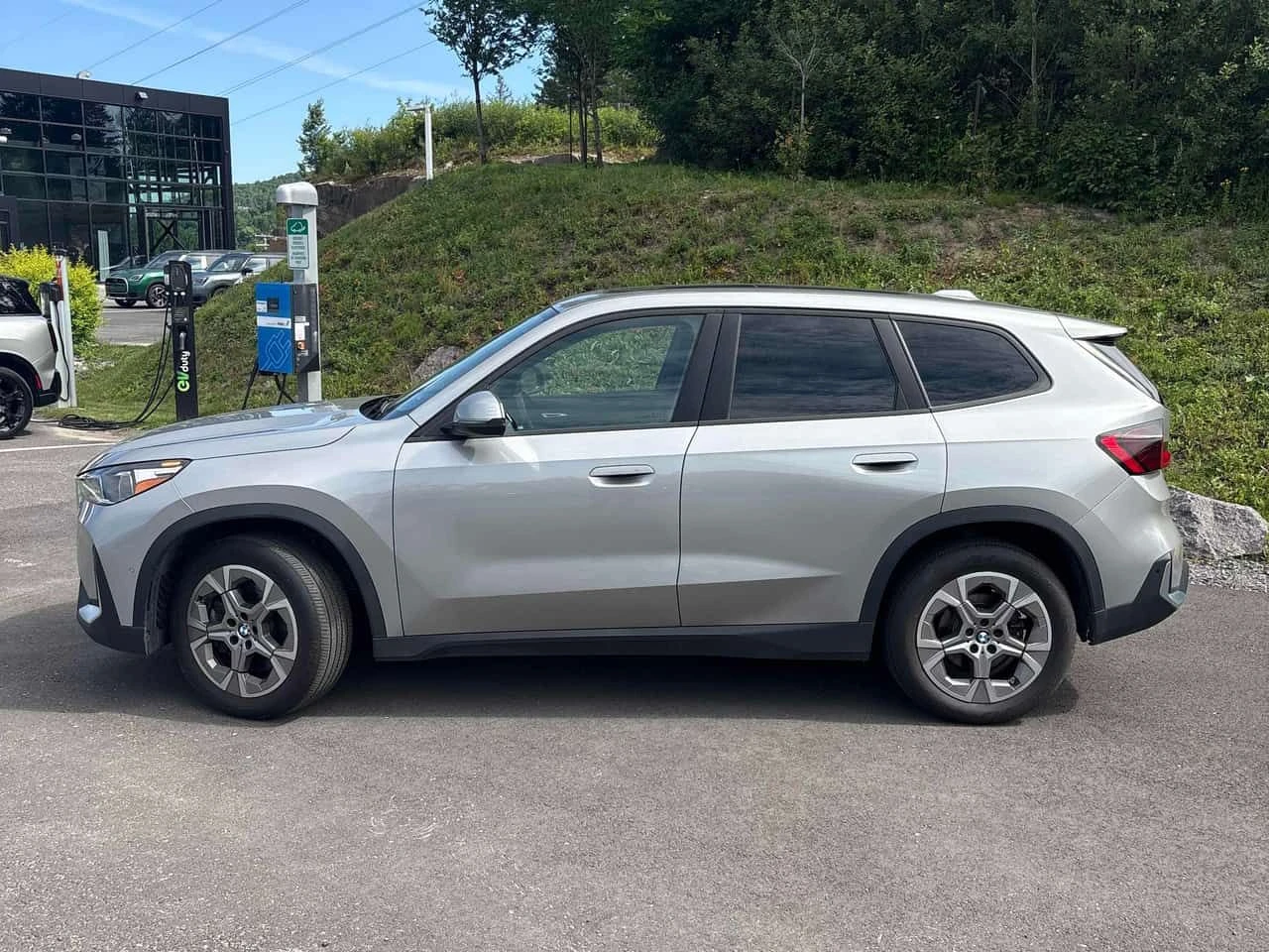 BMW X1 * xDrive28i * CARFAX * ОПЦИЯ ЗА ФИНАНСИРАНЕ , снимка 2 - Автомобили и джипове - 55335184