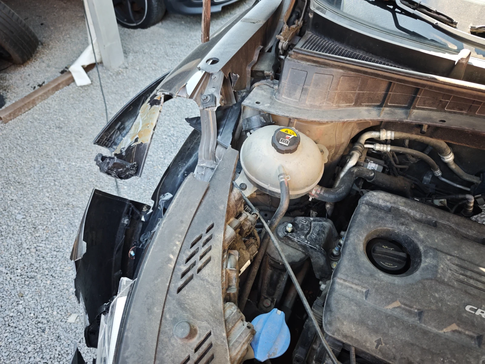 Hyundai Tucson 1.7crdi Xpossible AUTOMATIC 2wd 141cv dct, снимка 15 - Автомобили и джипове - 55670522