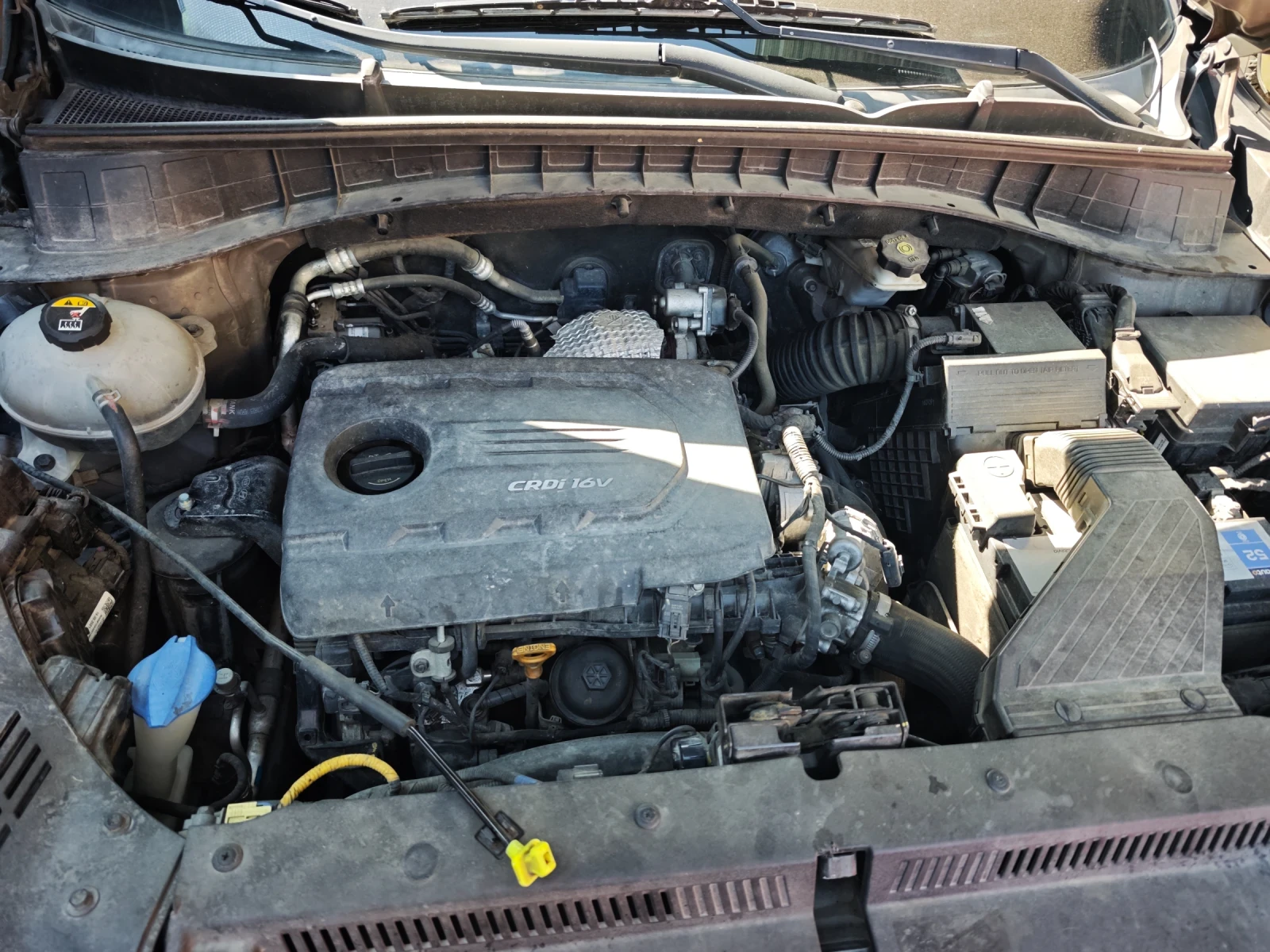 Hyundai Tucson 1.7crdi Xpossible AUTOMATIC 2wd 141cv dct, снимка 14 - Автомобили и джипове - 55670522