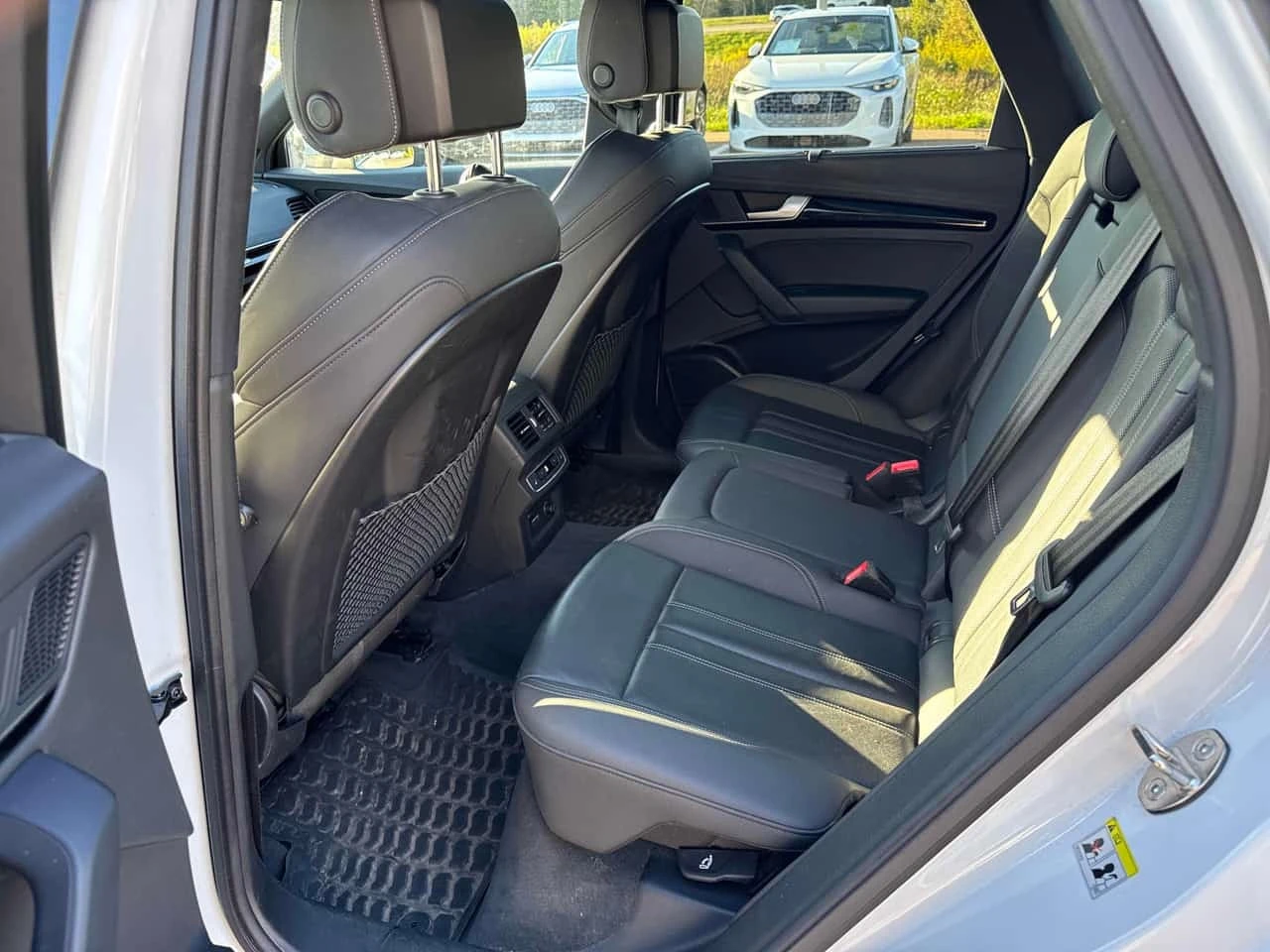Audi Q5 * ГЛАВНО ПРЕДСТАВИТЕЛСТВО НА AUDI , снимка 14 - Автомобили и джипове - 56186925