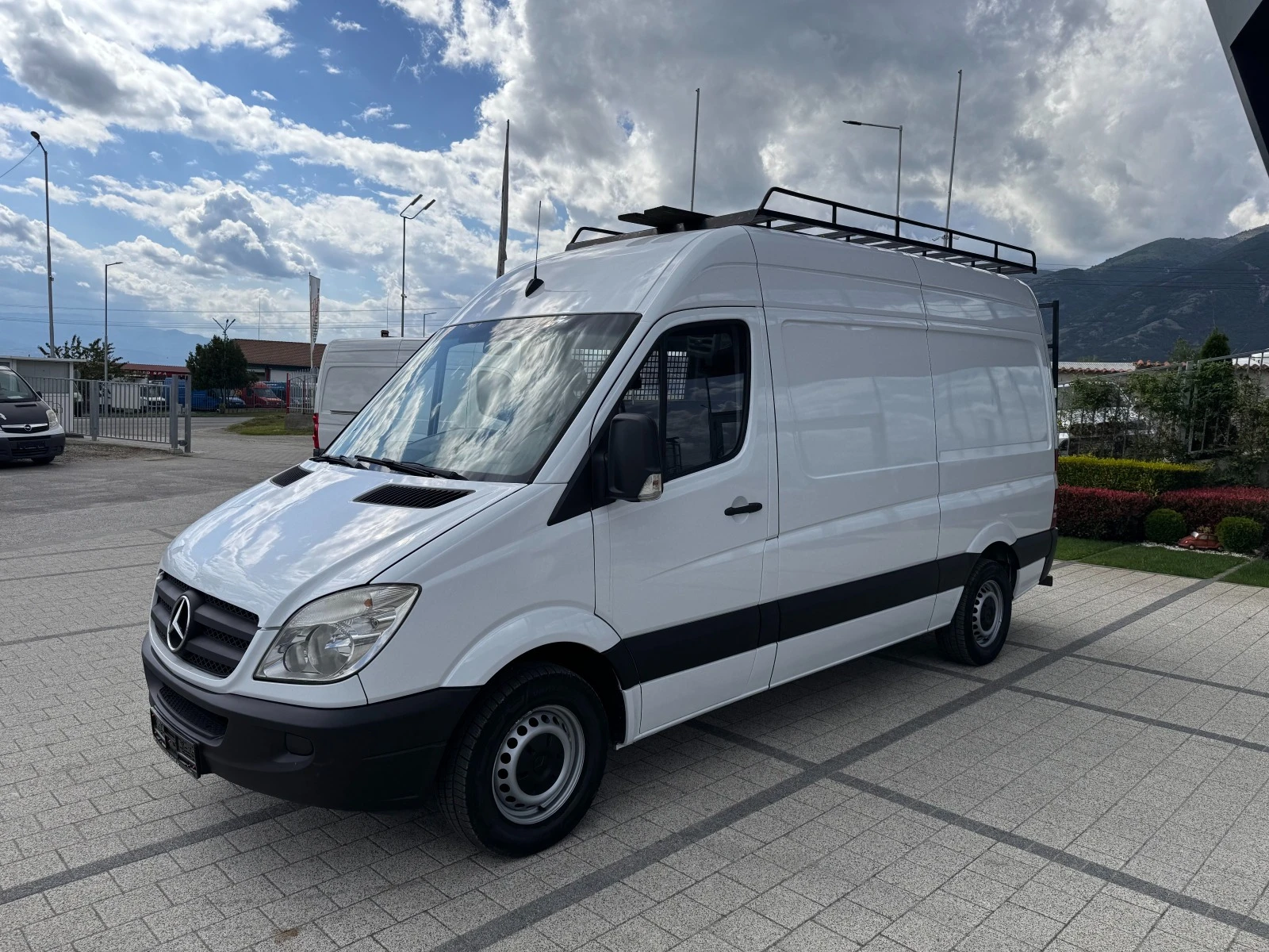 Mercedes-Benz Sprinter 313CDI Клима Euro 5 L2H2  - изображение 2